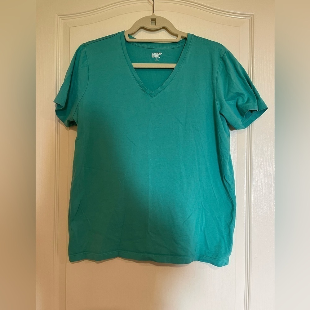 Lands End aqua v neck t shirt​​​​​​​​